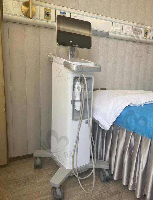 赴韩必看！韩国热玛吉全脸价格区间、机构对比及选择注意事项大揭秘 