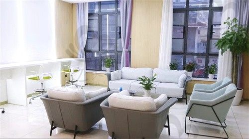 重庆美奥口腔候诊区