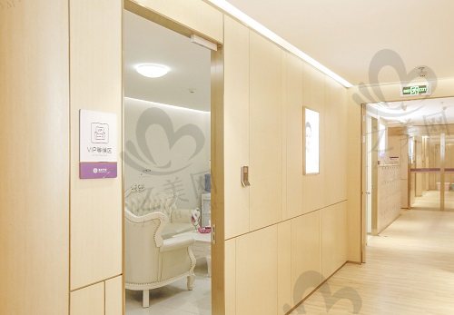 重庆华美整形外科医院候诊室