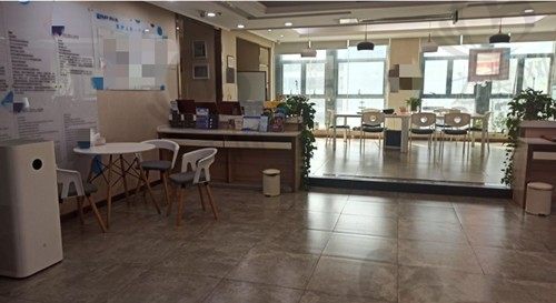 重庆欢乐口腔观音桥店候诊区