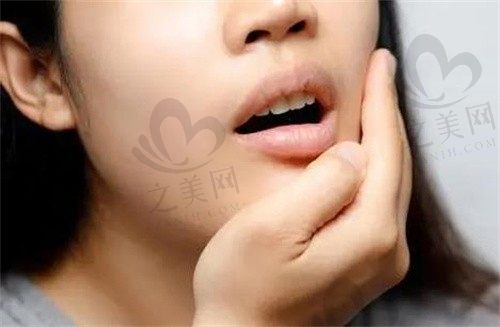 牙齿松动了还能治疗吗?解答松动牙为何不能自己拔