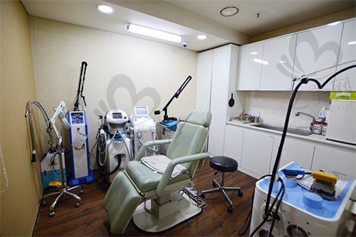韩国体引脂整形医院皮肤护理室