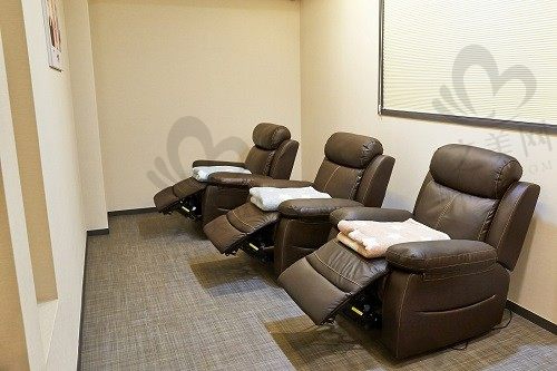 instar整形外科医院输液室