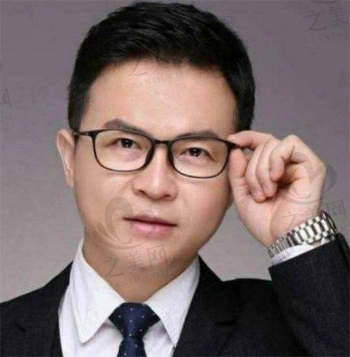 陈刚