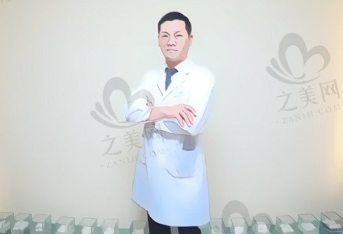 深圳阳光隆胸医生罗志敏