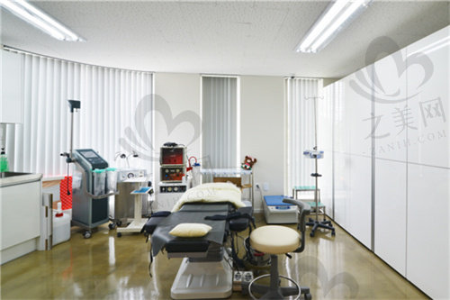 韩国EG童颜连锁整形医院手术室