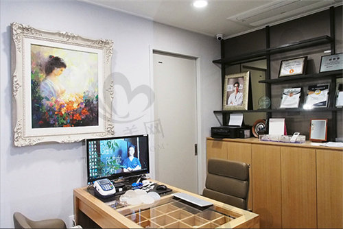 韩国Glam整形外科咨询室