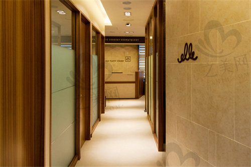韩国Elle（艾丽））整形外科医院走廊