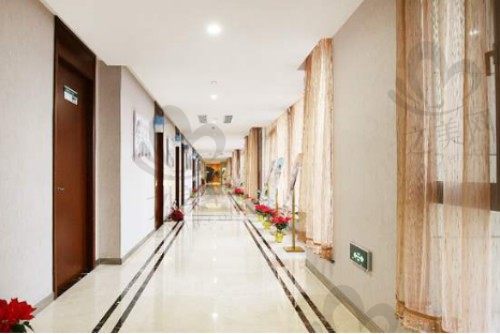 上海诺诗雅医疗美容医院走廊