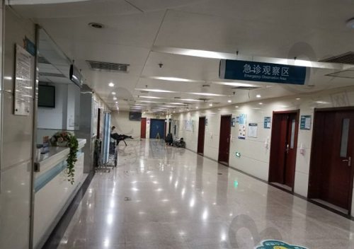 西京医院走廊