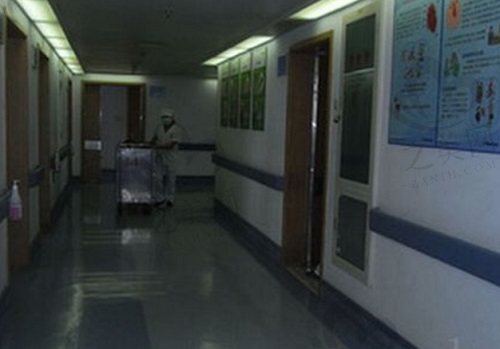 上海长海医院整形外科走廊