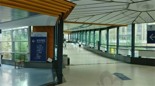 上海中山医院大厅