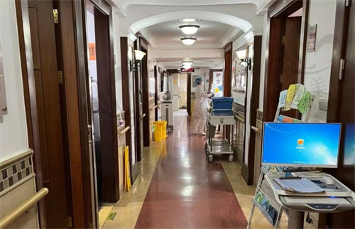 上海仁济医院走廊