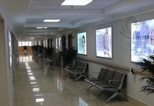 四川友谊医院整形美容科走廊