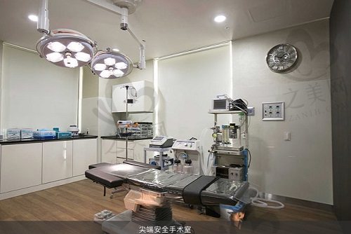 TS整形外科手术室