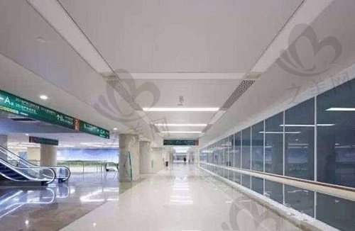 北京301医院大厅环境