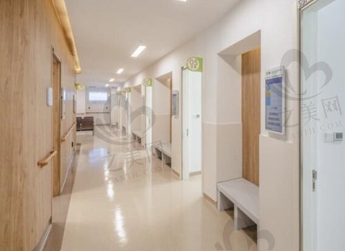 上海新华医院整形外科走廊