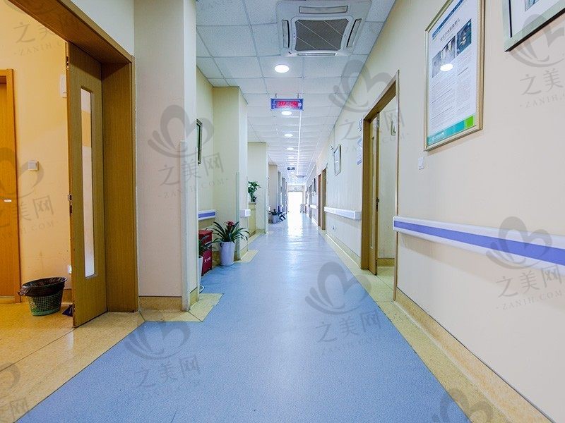重庆泽邻口腔医院高志医生坐诊超靠谱,技术独特价格不贵!