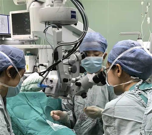 揭秘北医三院眼科庞大医疗团队的强大实力,多名权威专家列阵