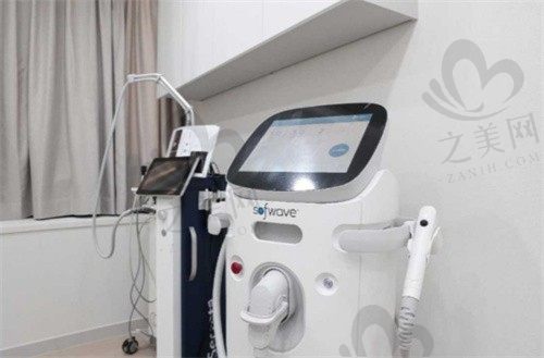 韩国pind皮肤科仪器室