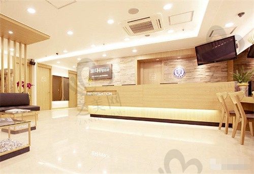 韩国kodi皮肤科地理位置优越中韩同价,院长资历深厚技术水平高
