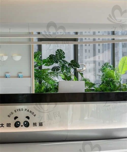 太原大眼熊猫医院近视手术价格透明,半飞秒/全飞秒/全激光等项目价格都在这啦~
