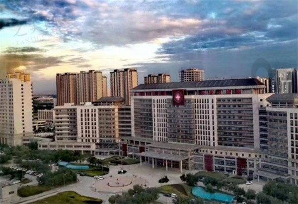山西白求恩口腔医院收费不贵,种植牙3500起.牙齿矫正9000起.补牙200起