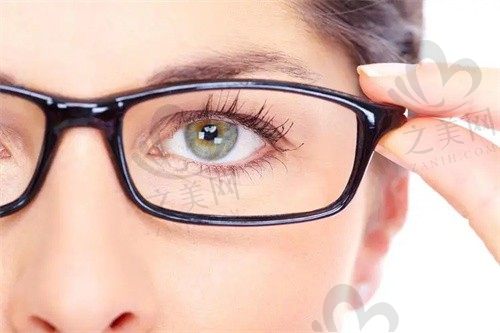 成都做近视眼手术较好的医院:华厦|普瑞|佰视佳,哪家更适合你?