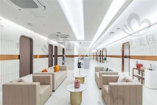 天津与时宜美医疗美容医院内部环境6