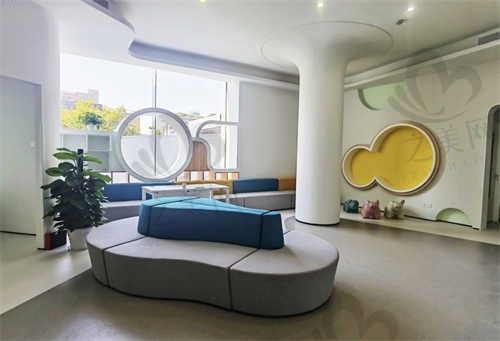 杭州朝聚眼科医院正规吗?虽是私立医院但价格合理口碑好!