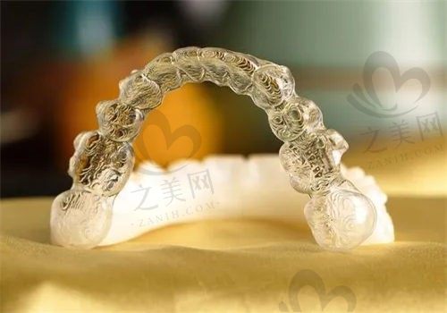 宁海牙贝恩口腔牙齿矫正价格表公开透明,金属6800/隐形26800元起