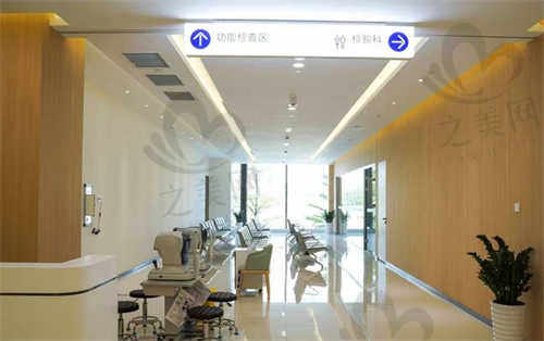东莞虎门爱尔眼科医院白内障超声乳化人工晶体植入术特色项目：