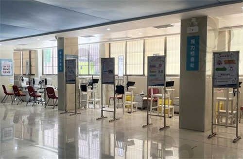 东莞光明眼科医院环境