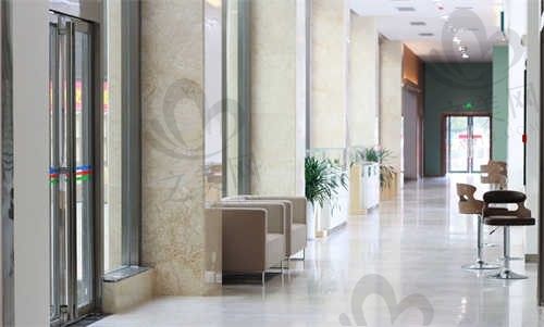 湖北恩施慧宜眼科医院走廊