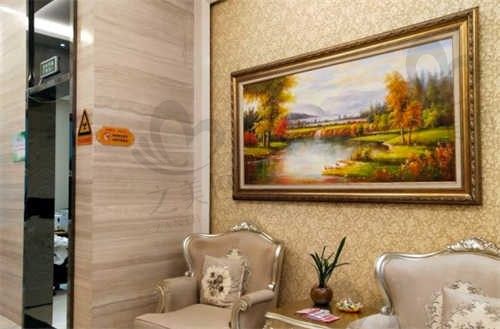 西安诺贝尔口腔门诊部赵和平怎么样？种牙有实力牙友评价很不错附价格