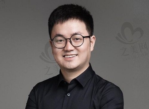 瞿健医生个人简历